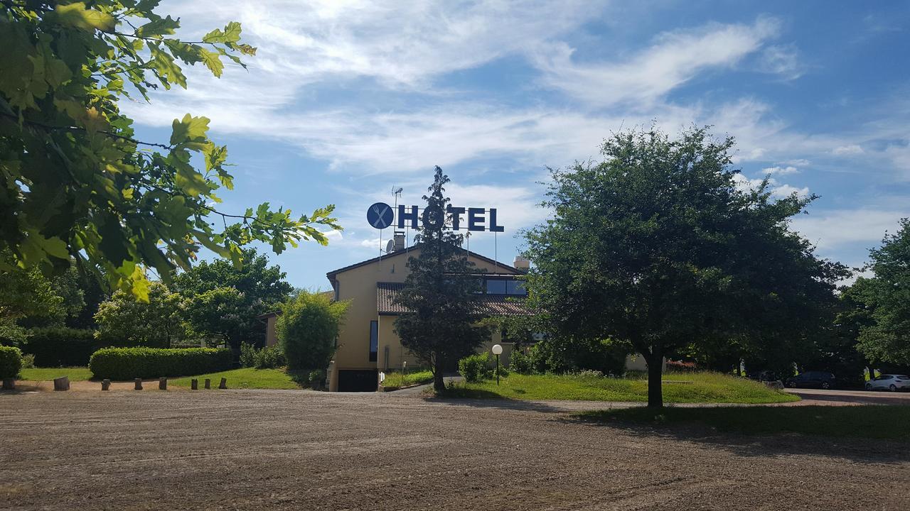 Hotel Le Mont Brouilly Quincié-en-Beaujolais Exteriér fotografie